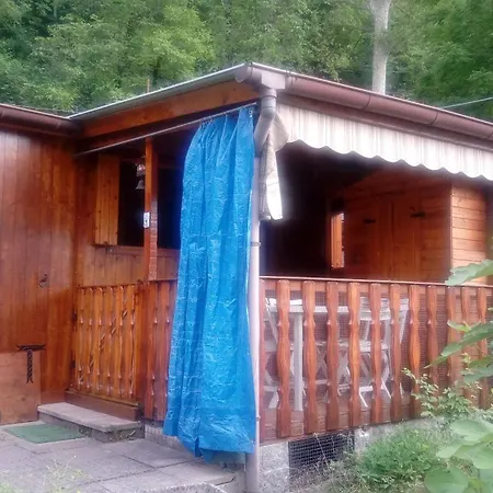 Camping Grotte Di Rescia אתר קמפינג