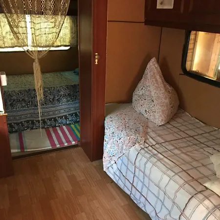 Camping Grotte Di Rescia * Claino