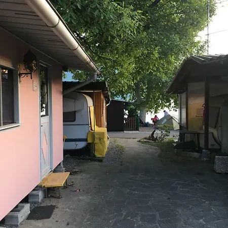 Camping Grotte Di Rescia Claino