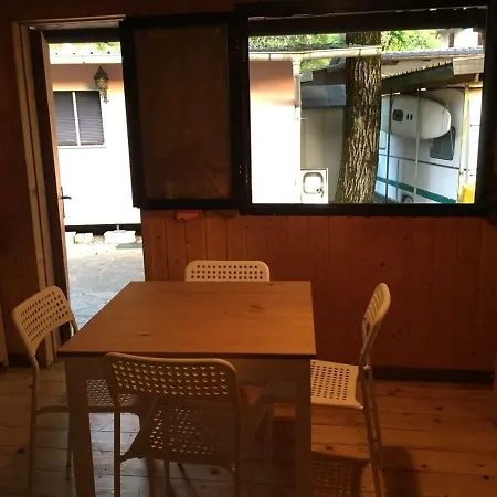 Camping Grotte Di Rescia 营地 *