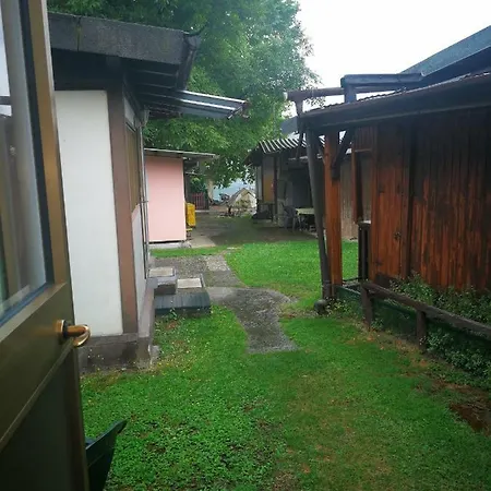 营地 Camping Grotte Di Rescia Claino